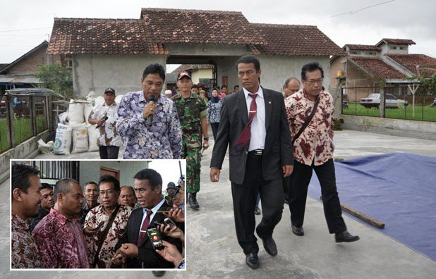 Demi Pangan Rakyat, Mentan Sidak Harga Gabah Usai Penutupan KAA